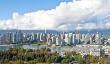 15 Tourist Attractions in Vancouver, BC, Canada