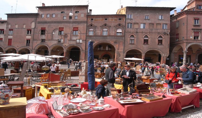 Antique Market