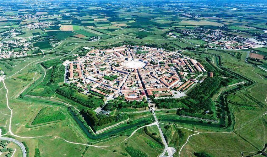 Palmanova