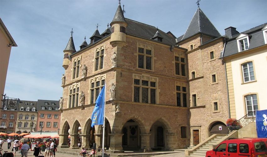 Denzelt Courthouse