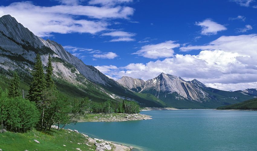 Medicine Lake