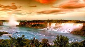 Top 15 Natural Wonders in Canada